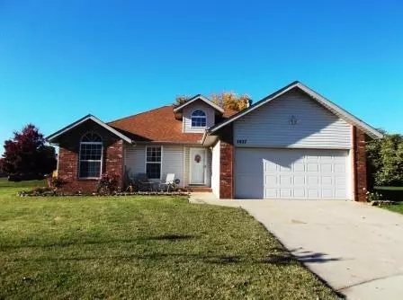 3937 W Kay Pointe Blvd, Springfield, MO 65802 photo 1