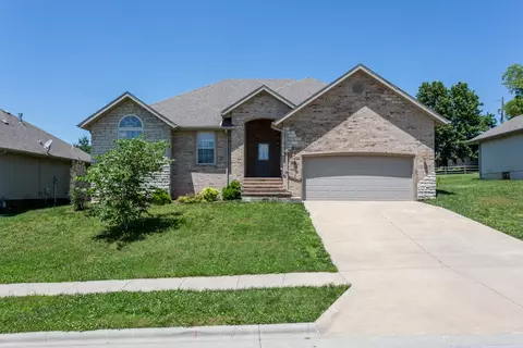 5233 E Blaine, Springfield, MO 65802 photo 1