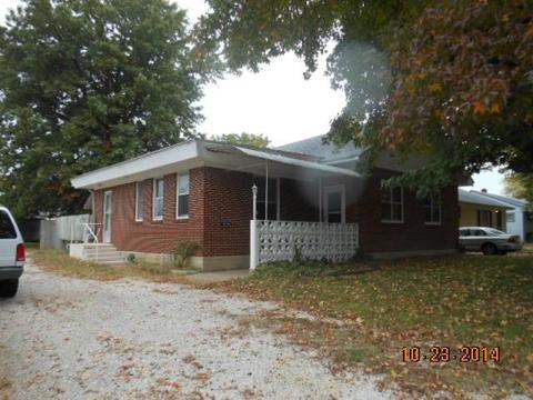 1100 4th St, Monett, MO 65708 photo 1
