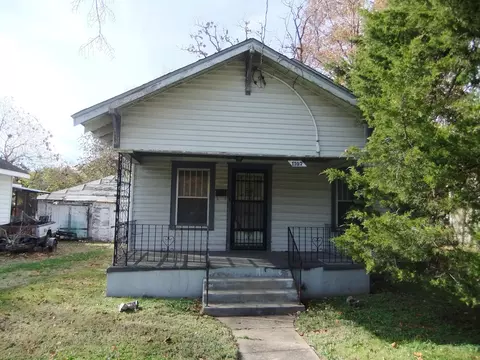 1107 N Rogers Ave, Springfield, MO 65802 photo 1