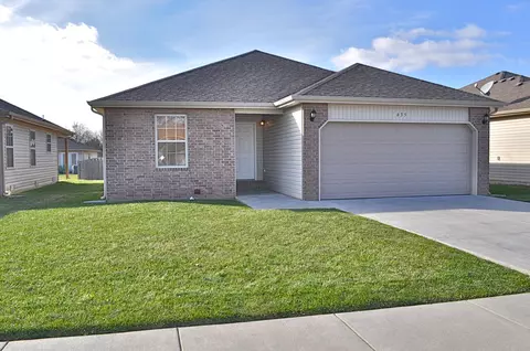 635 S Mahn Ave, Springfield, MO 65802 photo 1