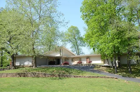 1902 S Farm Rd 193, Springfield, MO 65809 photo 1