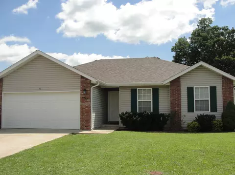 1454 S Lone Pine Ave, Springfield, MO 65804 photo 1