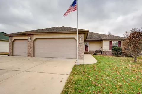 4838 W Stanford St, Springfield, MO 65802 photo 1