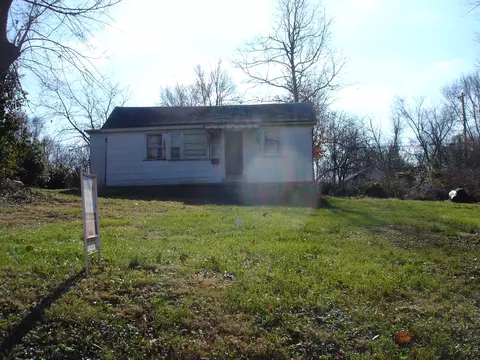 2742 W Olive, Springfield, MO 65802 photo 1