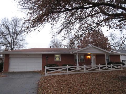 1465 E Downing St, Springfield, MO 65804 photo 1