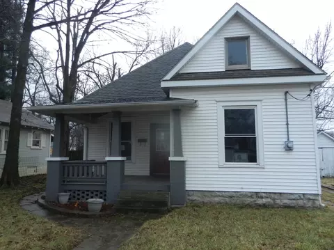 818 W Monroe Ter, Springfield, MO 65806 photo 1
