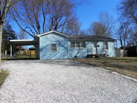 3056 S Parkview Ave, Springfield, MO 65804 photo 1