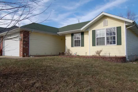 1729 E Lee St, Republic, MO 65738 photo 1