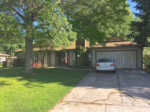 1822 E Lark St, Springfield, MO 65804 photo 1