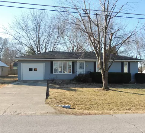 520 E Bedford, Marshfield, MO 65706 photo 1