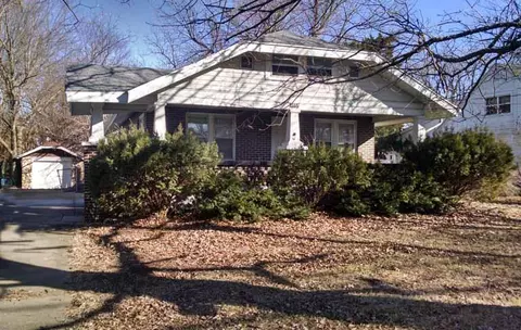 1444 S Kimbrough Ave, Springfield, MO 65807 photo 1