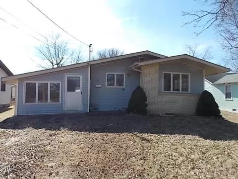 504 W Evergreen St, Springfield, MO 65803 photo 1