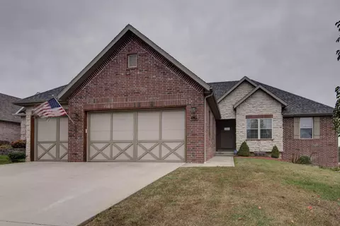 1281 E Ogorman Ct, Springfield, MO 65803 photo 1