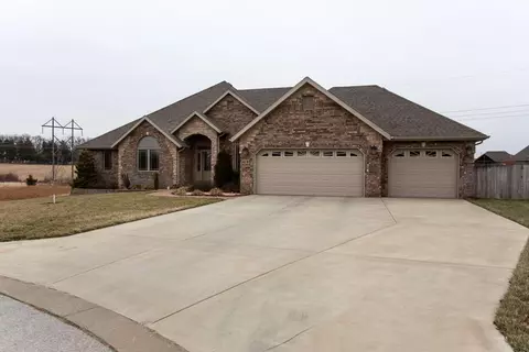 716 Hawthorne Ct, Nixa, MO 65714 photo 1