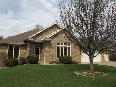 1155 W Shawnee St, Springfield, MO 65810 photo 1