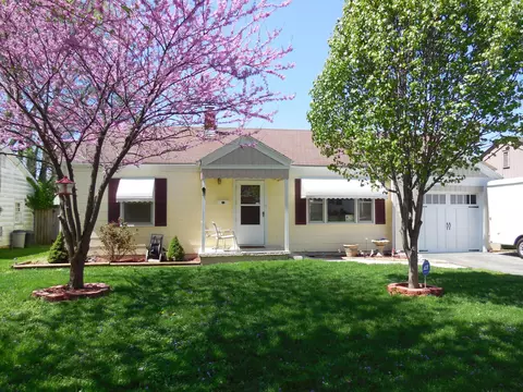 1145 S Stewart Ave, Springfield, MO 65804 photo 1