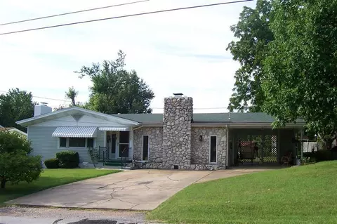 107 E Jay St, Ozark, MO 65721 photo 1