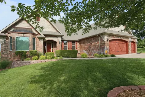 210 Whitetail Dr, Walnut Shade, MO 65771 photo 1