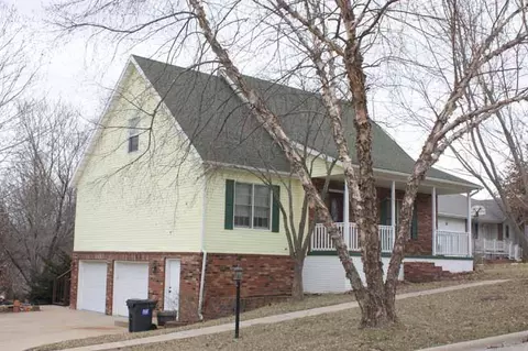 1505 E Melanie Ln, Ozark, MO 65721 photo 1