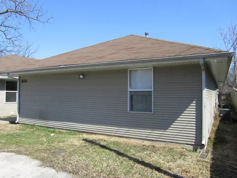 830 N Eagle Ave, Springfield, MO 65802 photo 1