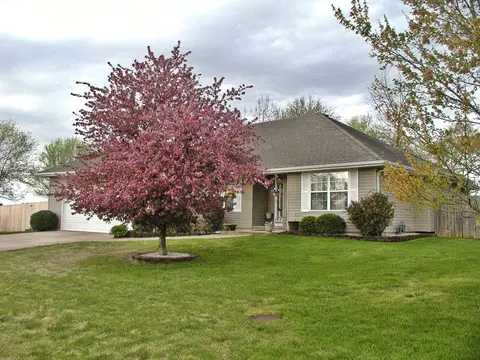 409 S South St, Willard, MO 65781 photo 1