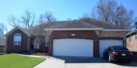 2660 W Nottingham St, Springfield, MO 65810 photo 1
