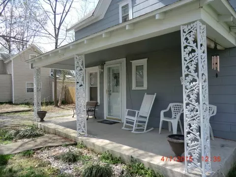 1079 S Main Ave, Springfield, MO 65807 photo 1