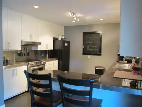 2135 E Lombard St, Springfield, MO 65802 photo 1
