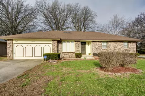 3637 S Newton Ave, Springfield, MO 65807 photo 1