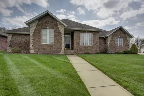 3720 W Blakey St, Springfield, MO 65810 photo 1