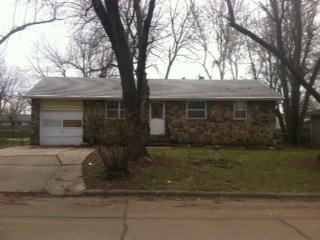 2760 W Whiteside St, Springfield, MO 65807 photo 1