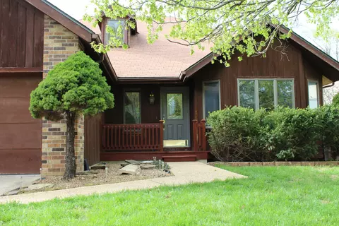 1739 W Whiteside St, Springfield, MO 65807 photo 1