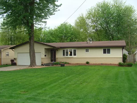 1318 S Meadowview Ave, Springfield, MO 65804 photo 1