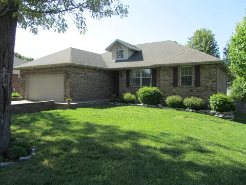 1316 Timberview Rd, Nixa, MO 65714 photo 1