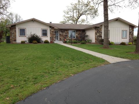 1995 E Cardinal Rd, Ozark, MO 65721 photo 1