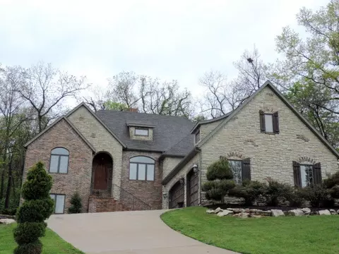 5447 S Ridge Top Ave, Springfield, MO 65804 photo 1