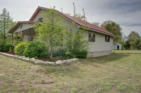 1997 E 558th Rd, Pleasant Hope, MO 65725 photo 1
