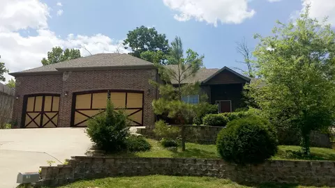 418 Hunter Ave, Branson, MO 65616 photo 1