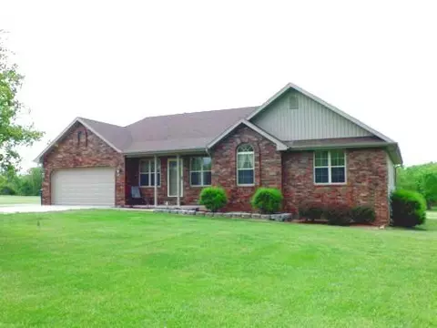 40 Grayhawk Loop, Marshfield, MO 65706 photo 1