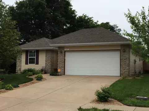 523 S Broadview Ave, Springfield, MO 65802 photo 1
