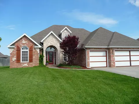 708 N Milton Dr, Nixa, MO 65714 photo 1