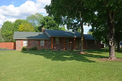 5804 S Meadowlark Ln, Springfield, MO 65810 photo 1