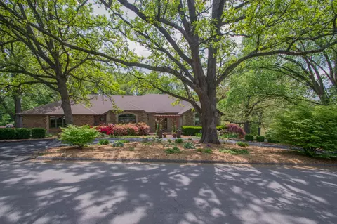 1230 E River Rd, Springfield, MO 65804 photo 1
