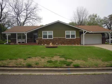944 W Kerr, Springfield, MO 65803 photo 1