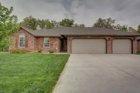1103 W Bryce Ln, Nixa, MO 65714 photo 1