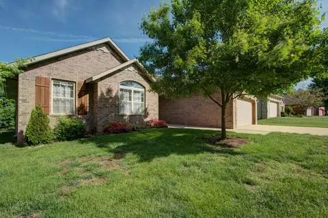 1935 W Lennox Dr, Springfield, MO 65810 photo 1