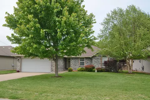 4731 W Burbank, Springfield, MO 65802 photo 1