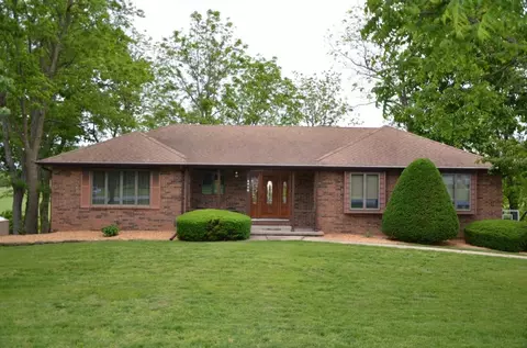 1449 S Fairwood Ave, Springfield, MO 65809 photo 1