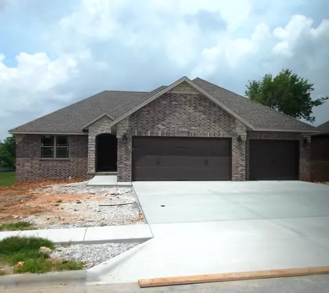 2099 N Citation Ave, Springfield, MO 65802 photo 1